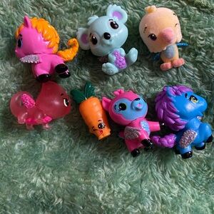 7 HATCHIMALS collectibles, miniature 1 inch toys,